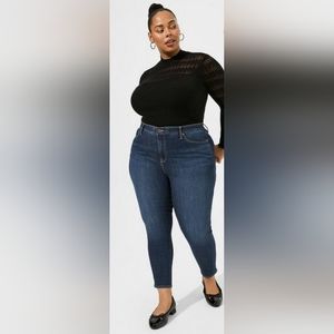 Torrid Sky High Skinny Premium High Rise Jeans Size 20XS